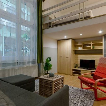 De Lux Studio Apartment In Historical Quarters Budapest Kültér fotó